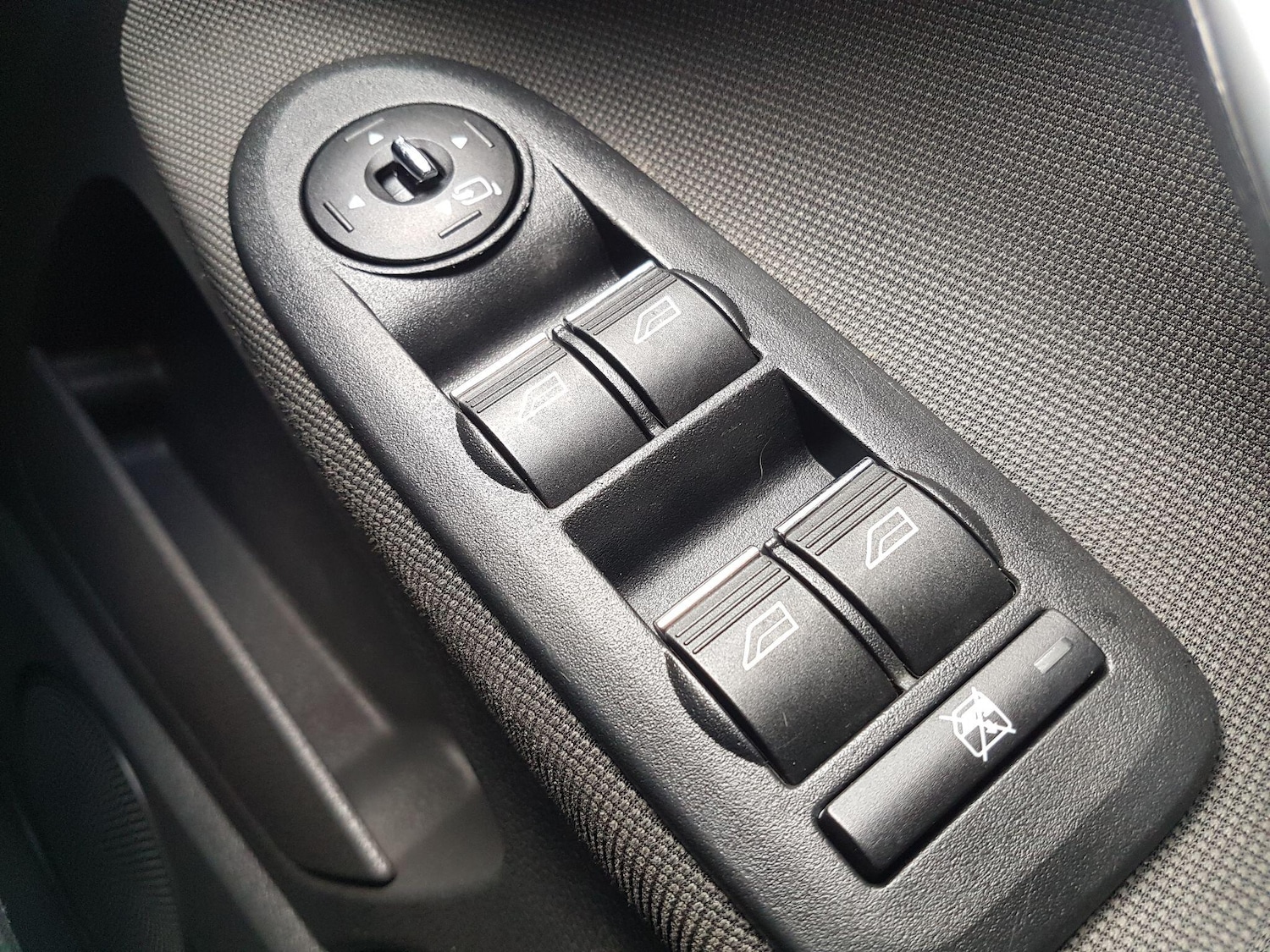 Used Ford Kuga 2012 for sale - 76361127: Photo 14