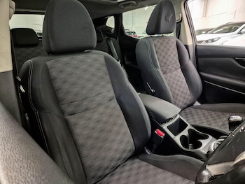 Used Nissan Qashqai 2015 for sale - 78517164: Photo