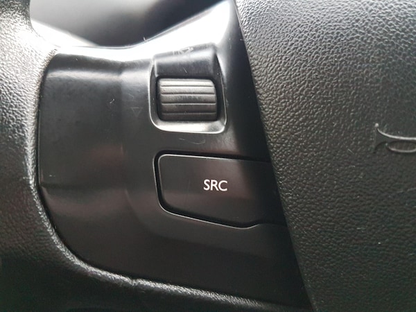Used Peugeot 208 2013 for sale - 76175321: Photo 16