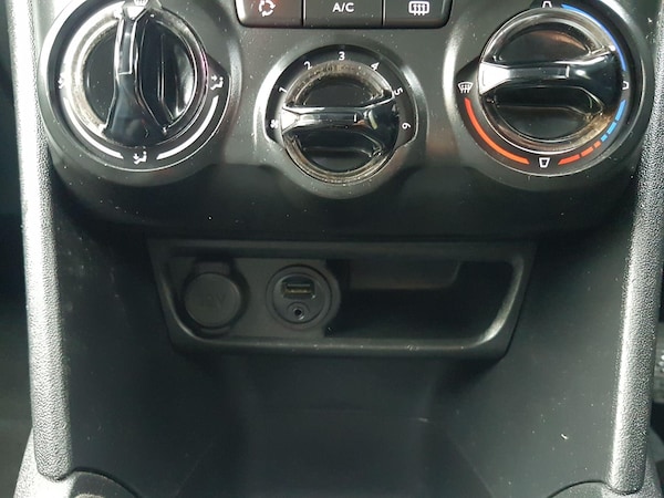 Used Peugeot 208 2013 for sale - 76175321: Photo 17