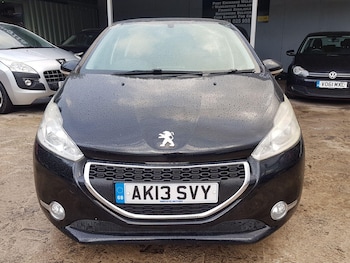 Used Peugeot 208 2013 for sale - 76175321: Photo 4