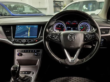 Used Vauxhall Astra 2016 for sale - 79463962: Photo