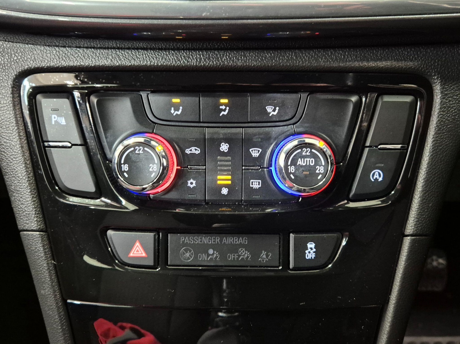 Used Vauxhall Mokka X 2019 for sale - 77696244: Photo 65