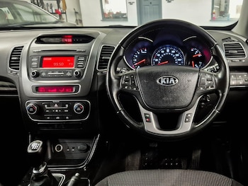 Used Kia Sorento 2013 for sale - 77386240: Photo