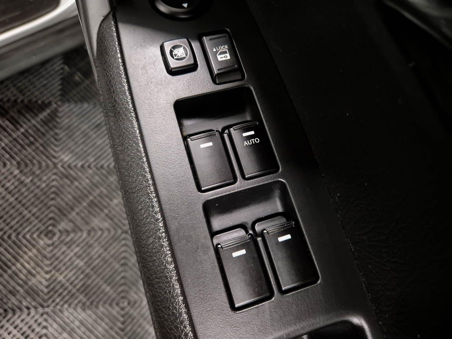 Used Kia Sorento 2013 for sale - 77386240: Photo 45