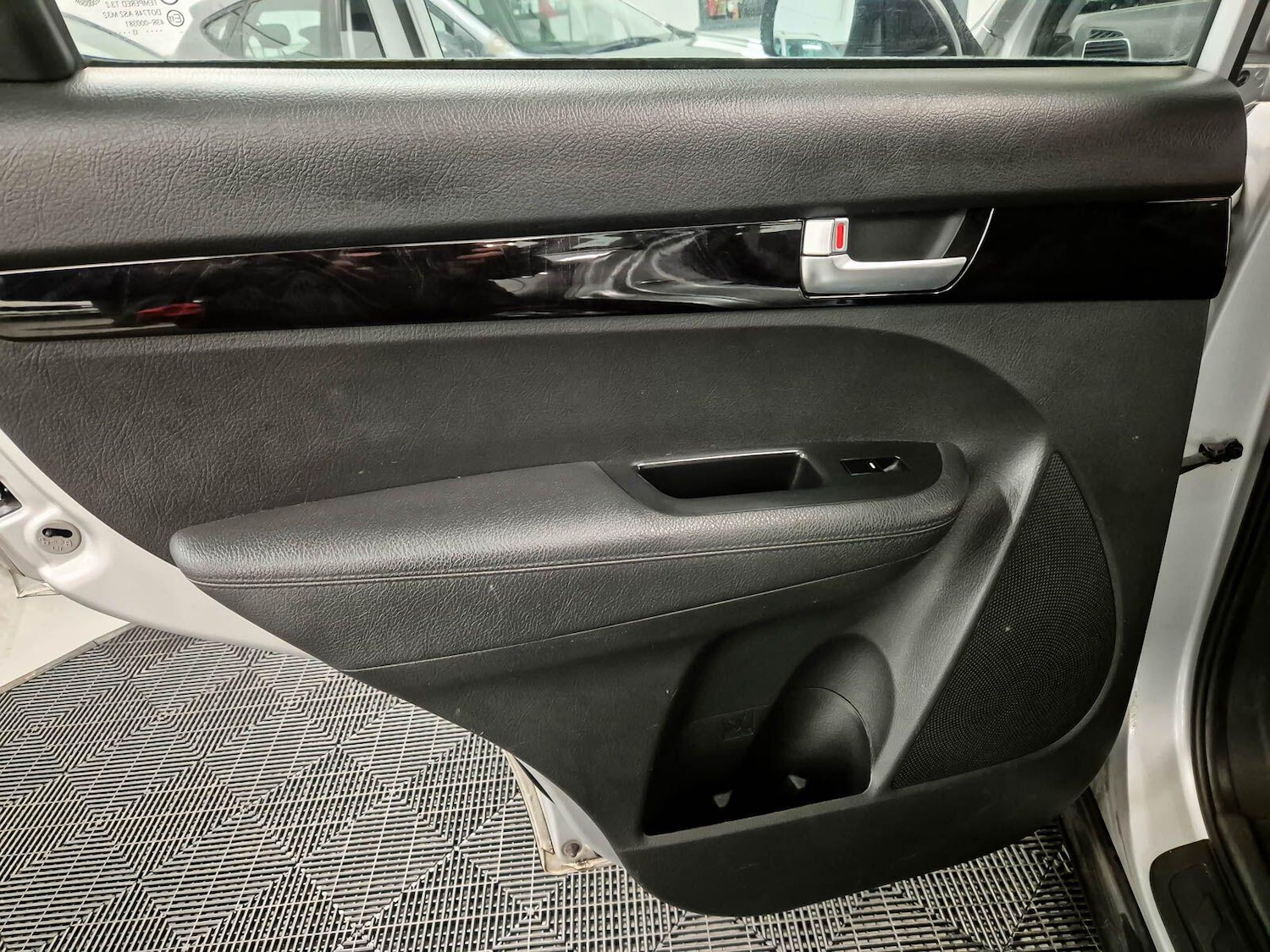 Used Kia Sorento 2013 for sale - 77386240: Photo 58