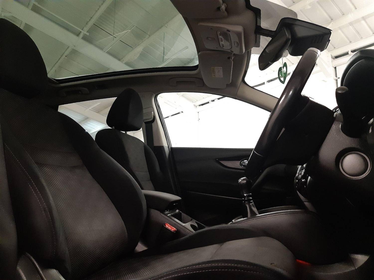 Used Nissan Qashqai 2015 for sale - 76714269: Photo 39