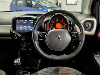 Used Peugeot 108 2014 for sale - 79033885: Photo