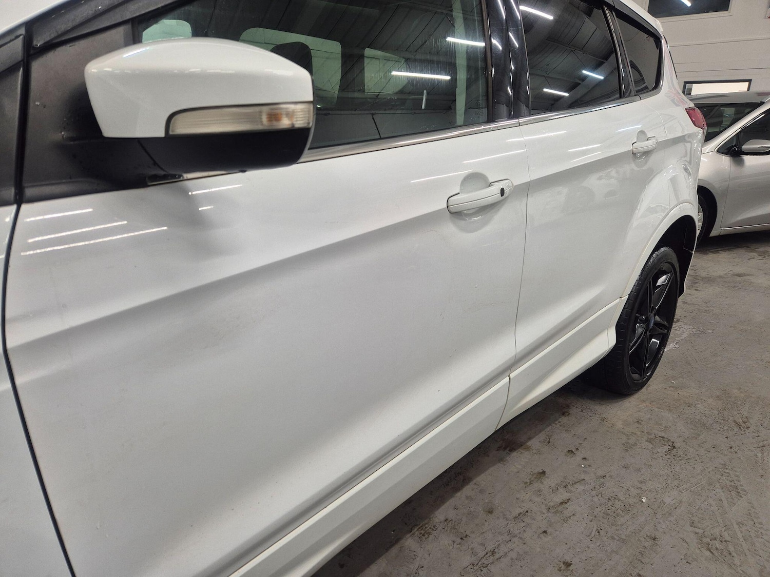 Used Ford Kuga 2014 for sale - 76898917: Photo 15