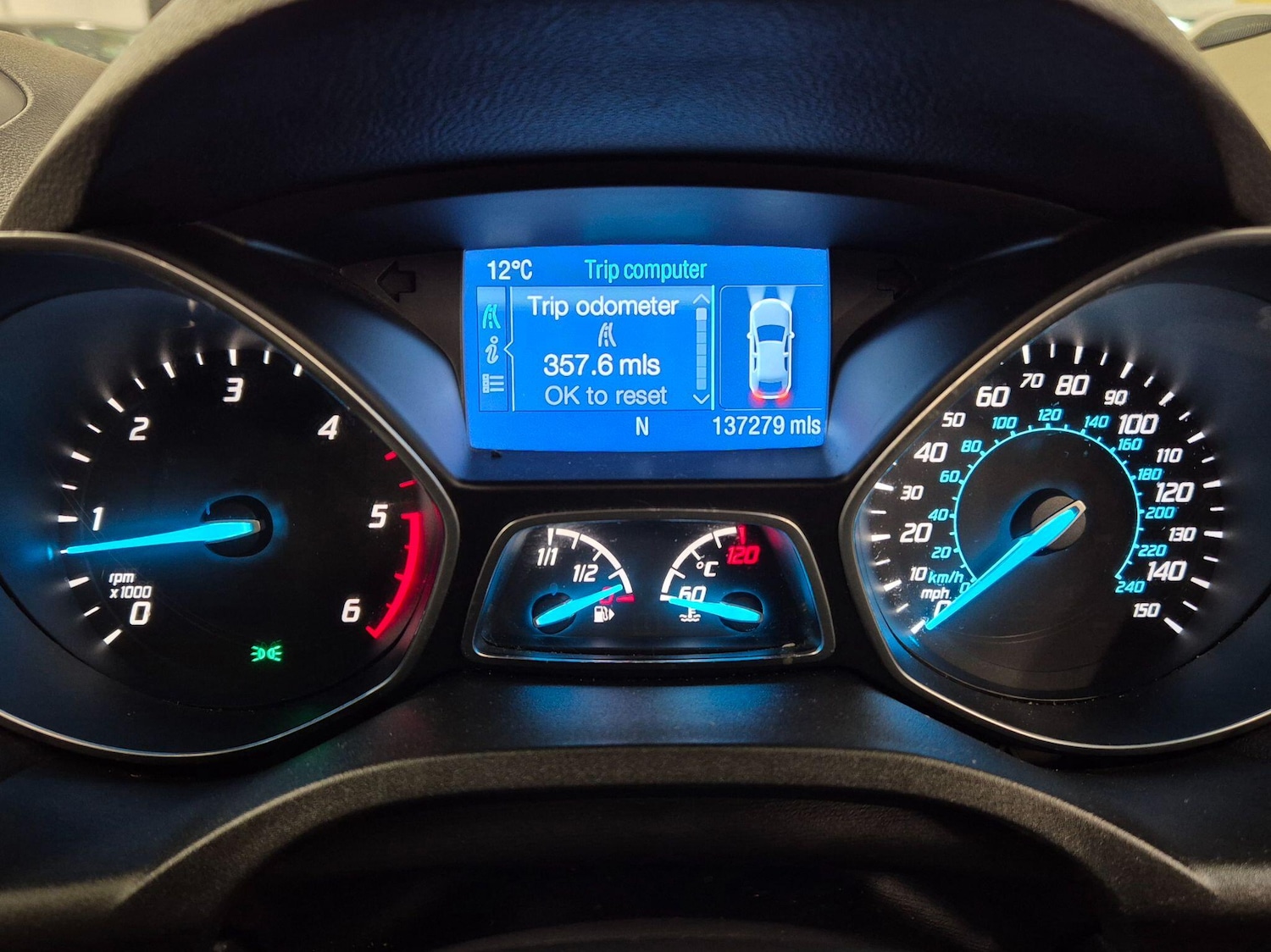 Used Ford Kuga 2014 for sale - 76898917: Photo 28