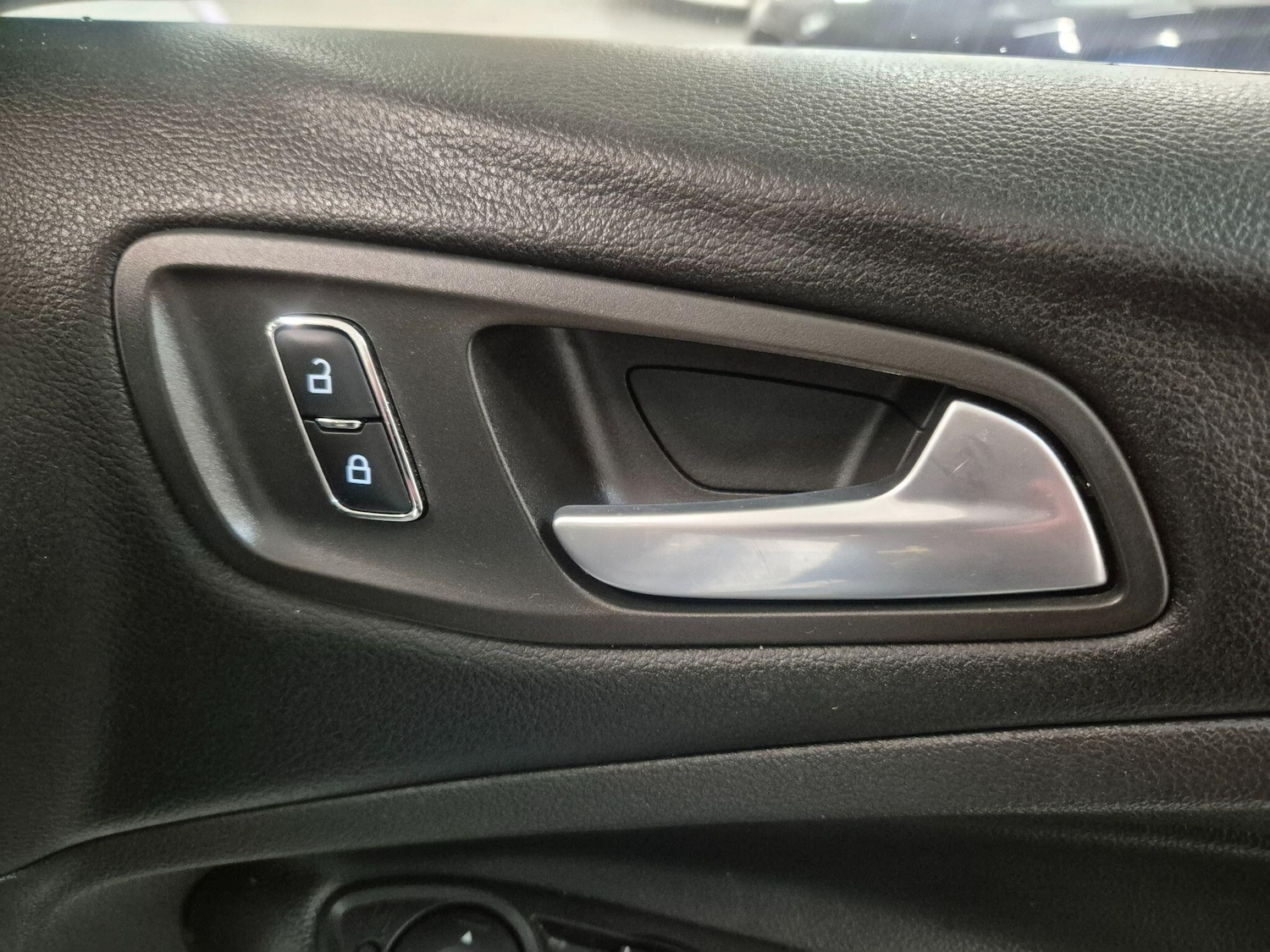 Used Ford Kuga 2014 for sale - 76898917: Photo 38