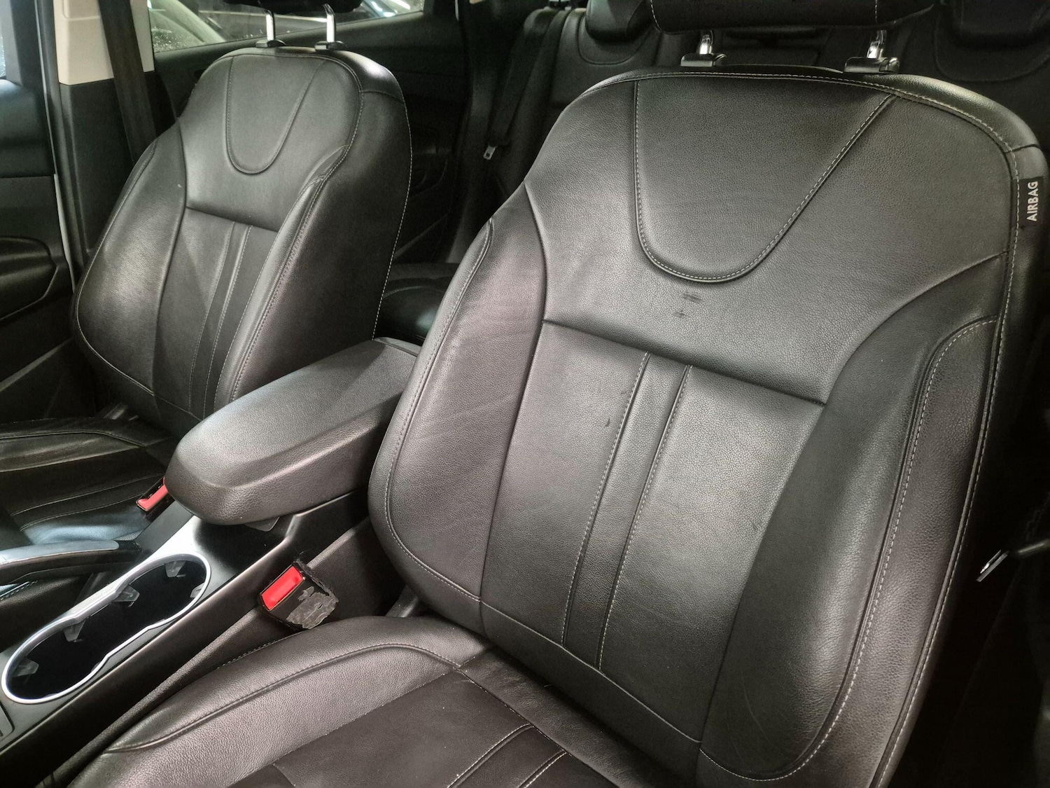 Used Ford Kuga 2014 for sale - 76898917: Photo 56