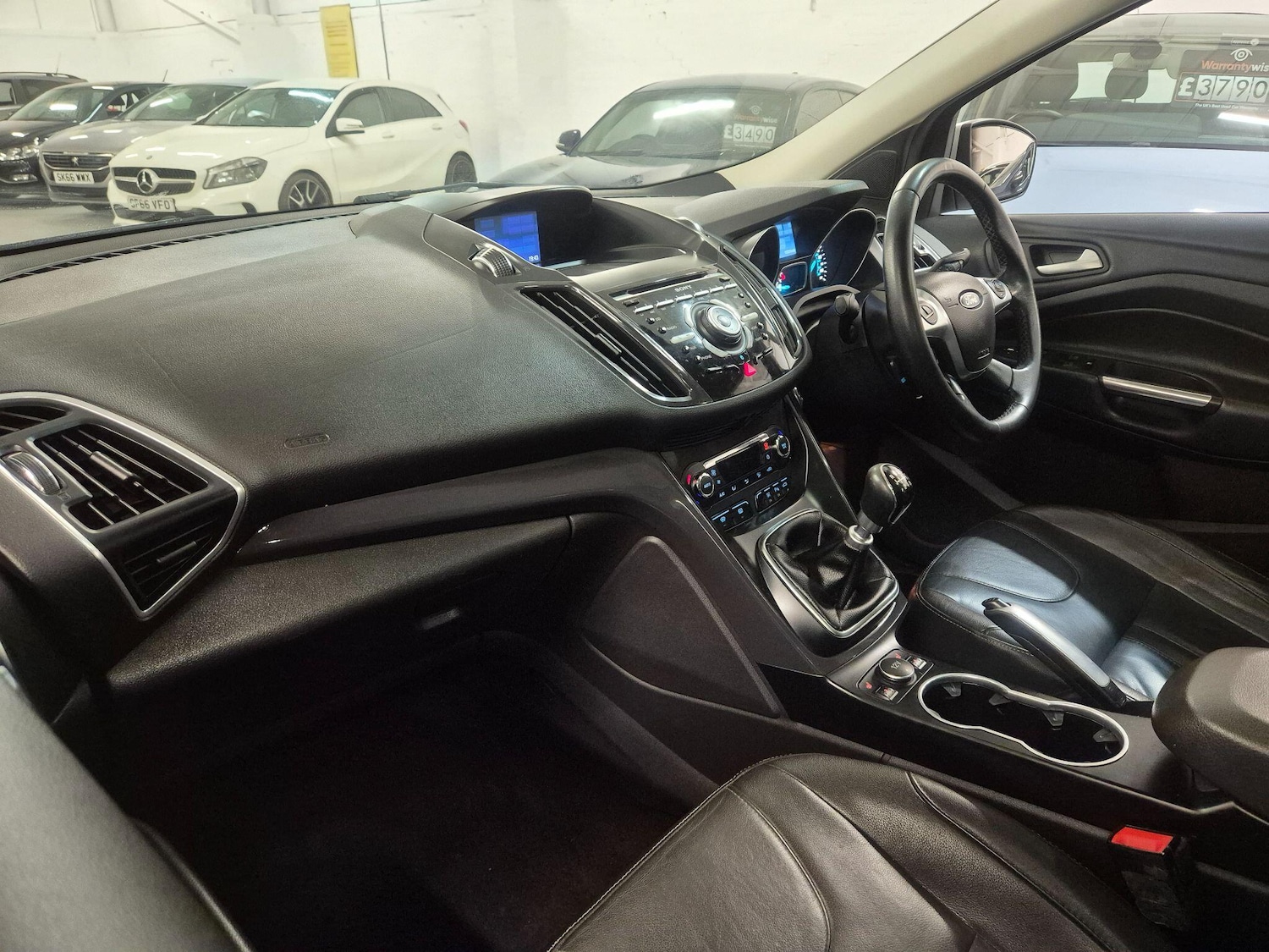 Used Ford Kuga 2014 for sale - 76898917: Photo 60