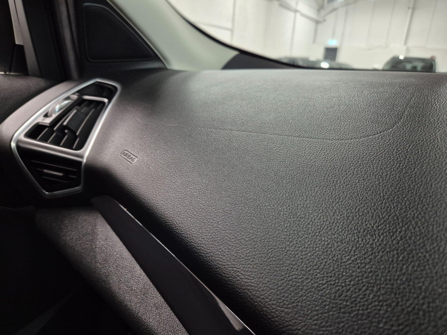 Used Ford Kuga 2014 for sale - 76898917: Photo 61