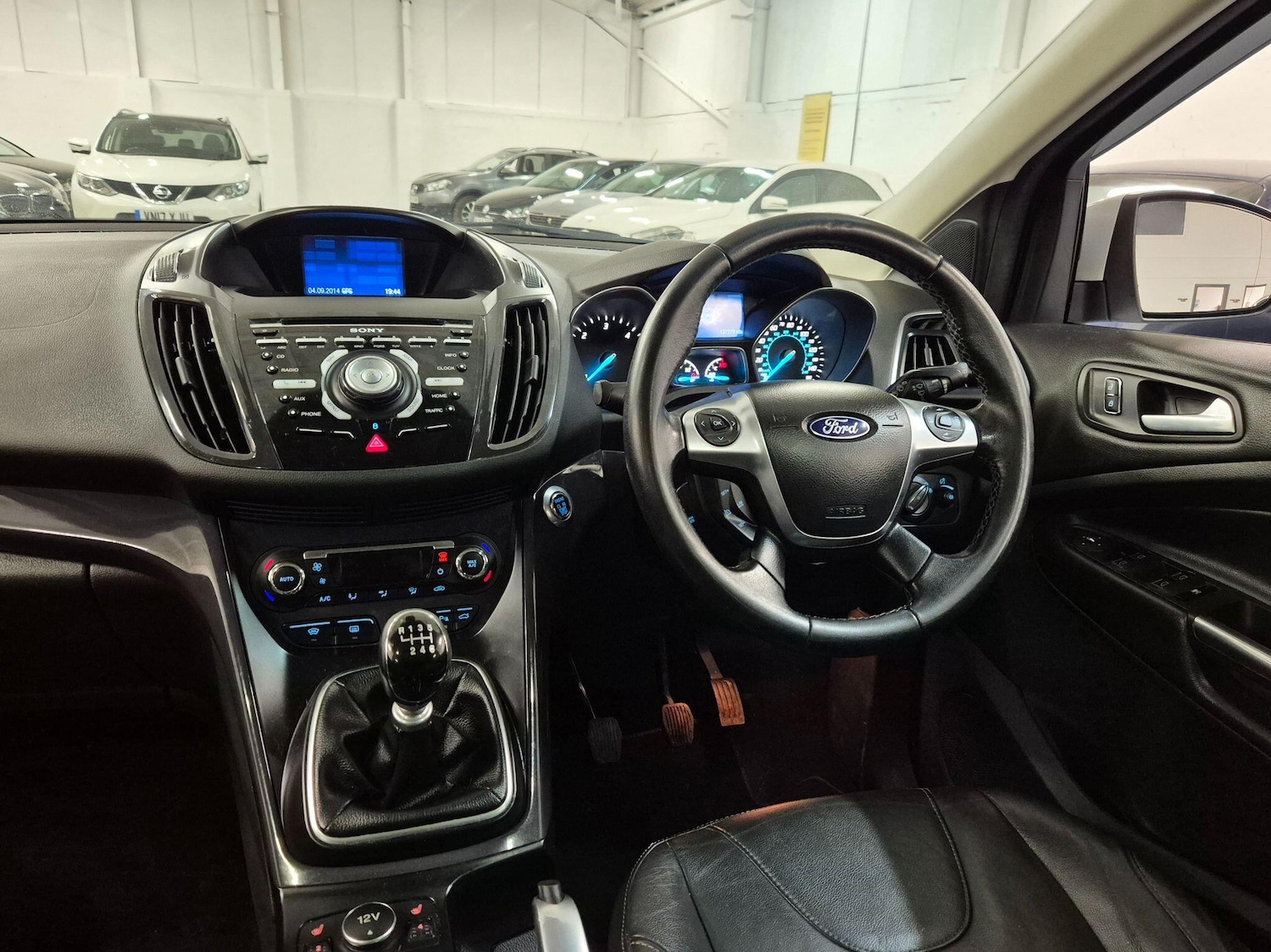 Used Ford Kuga 2014 for sale - 76898917: Photo 65