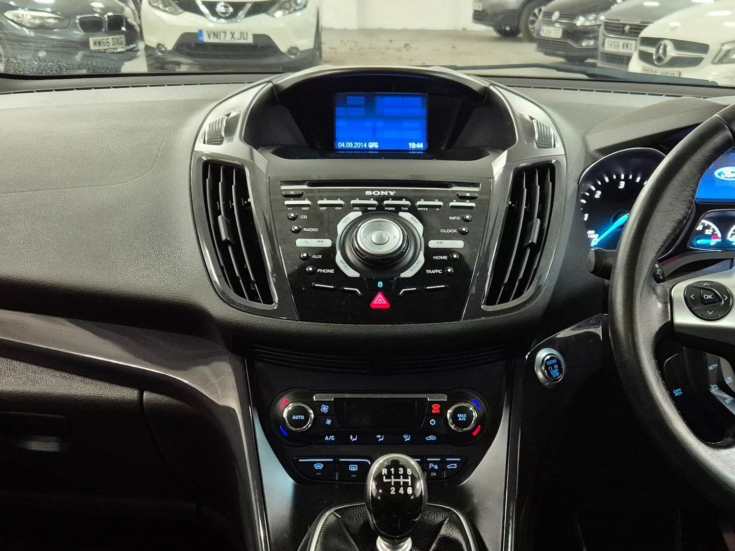 Used Ford Kuga 2014 for sale - 76898917: Photo 67