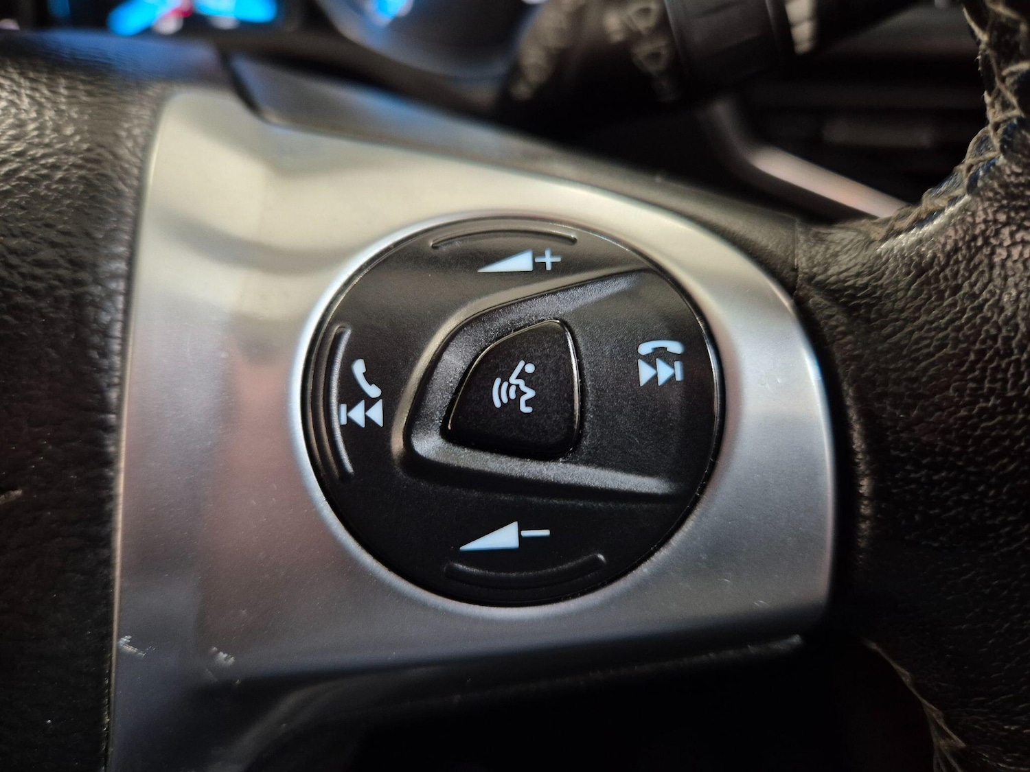 Used Ford Kuga 2014 for sale - 76898917: Photo 82