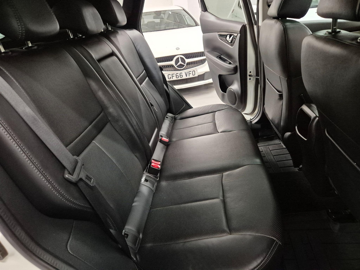 Used Nissan Qashqai 2017 for sale - 76898813: Photo 40