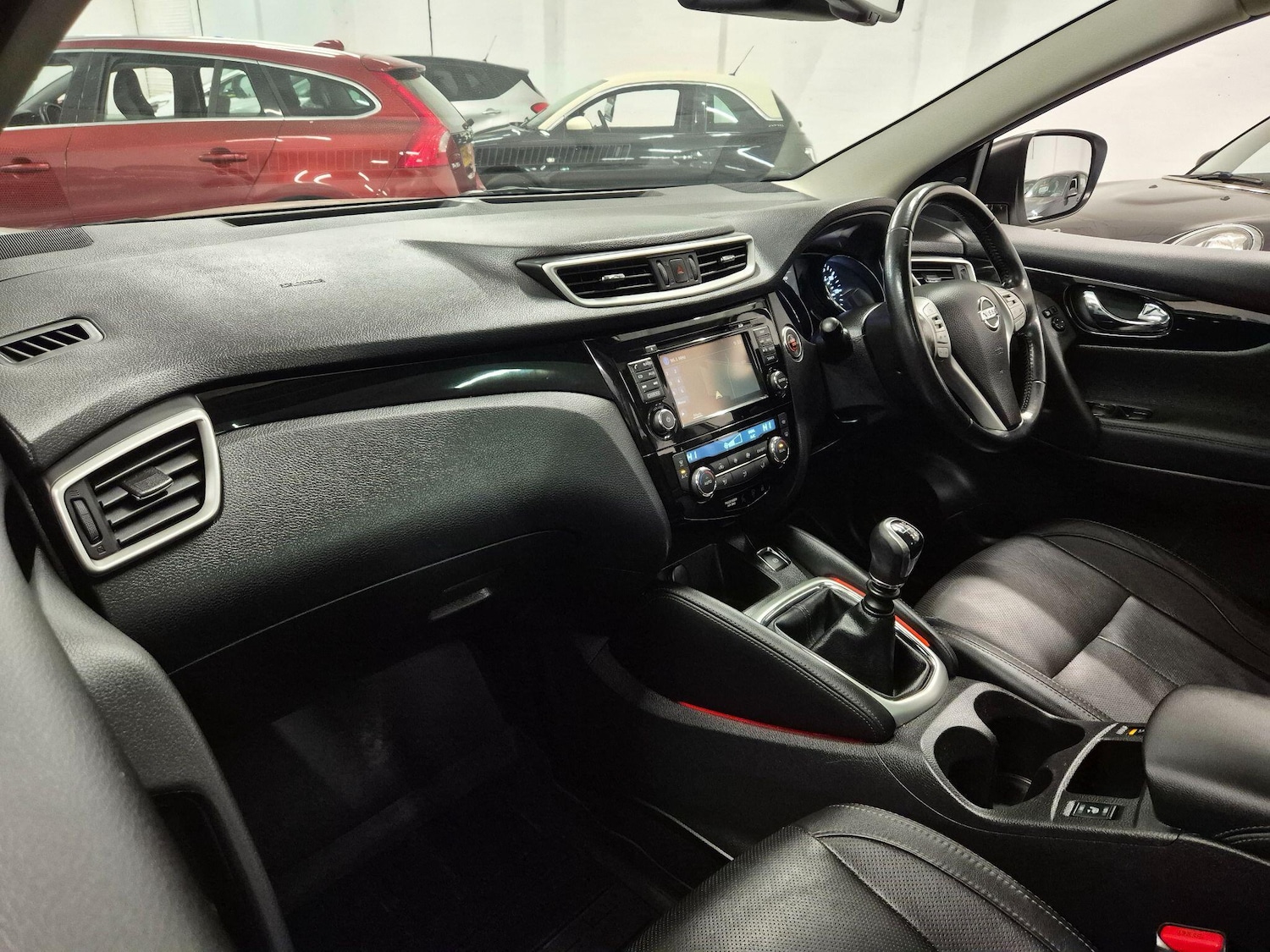 Used Nissan Qashqai 2017 for sale - 76898813: Photo 57