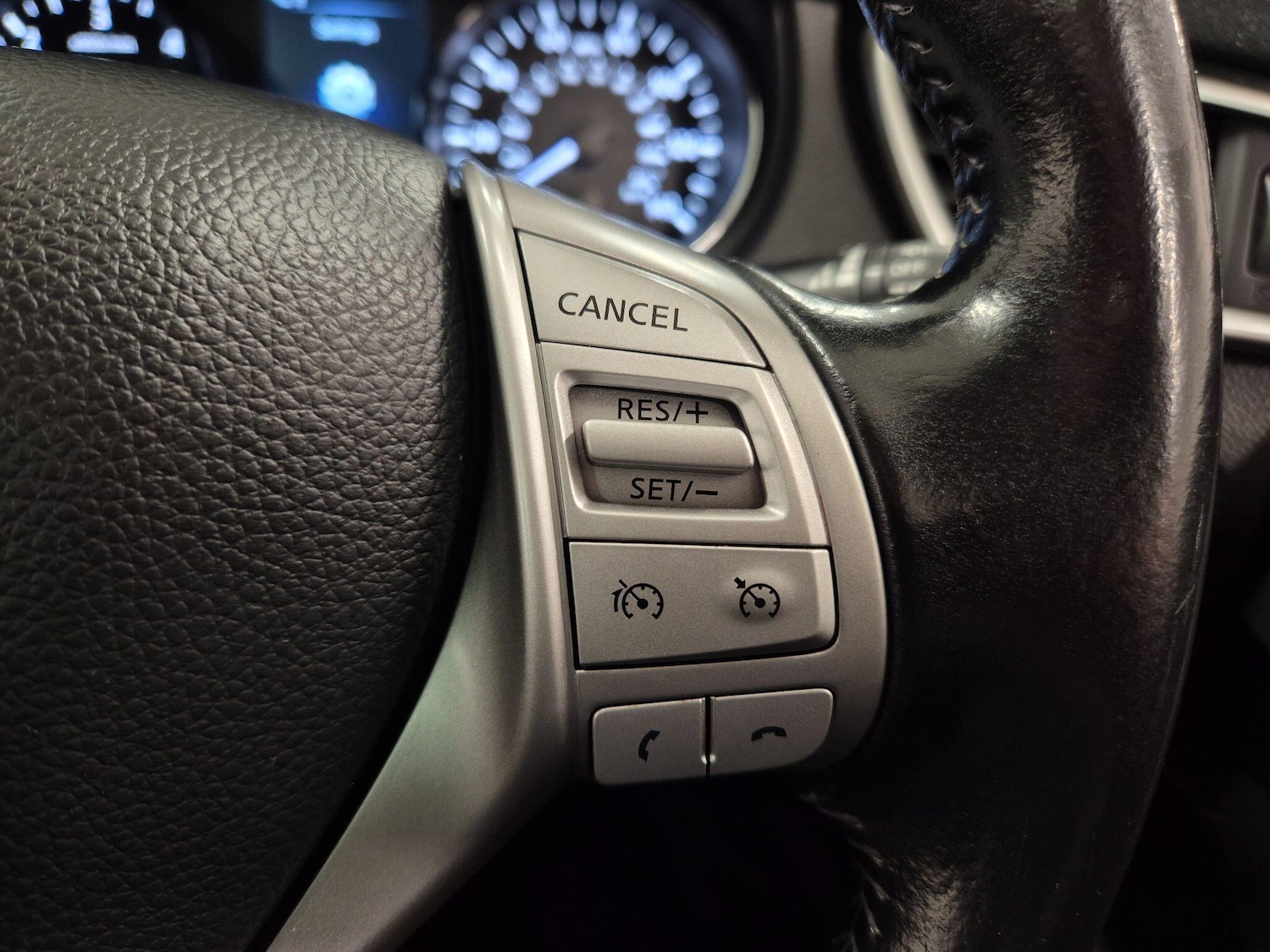 Used Nissan Qashqai 2017 for sale - 76898813: Photo 75