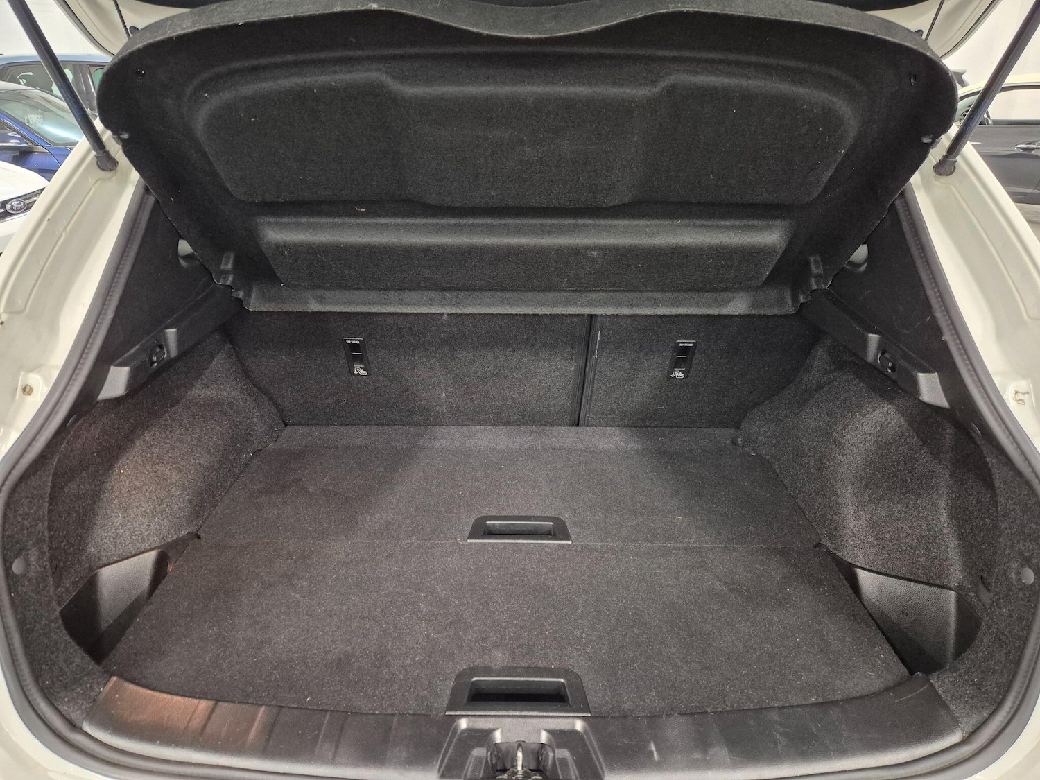 Used Nissan Qashqai 2017 for sale - 76898813: Photo 81