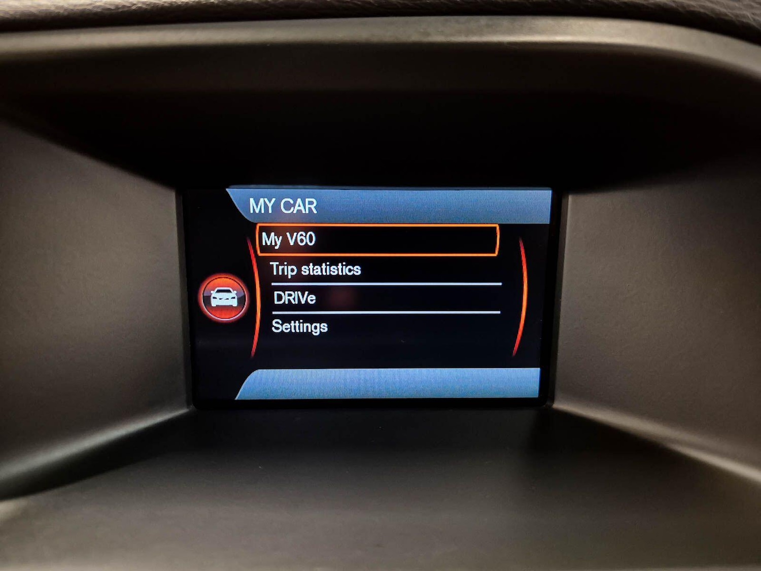 Used Volvo V60 2012 for sale - 77611840: Photo 73