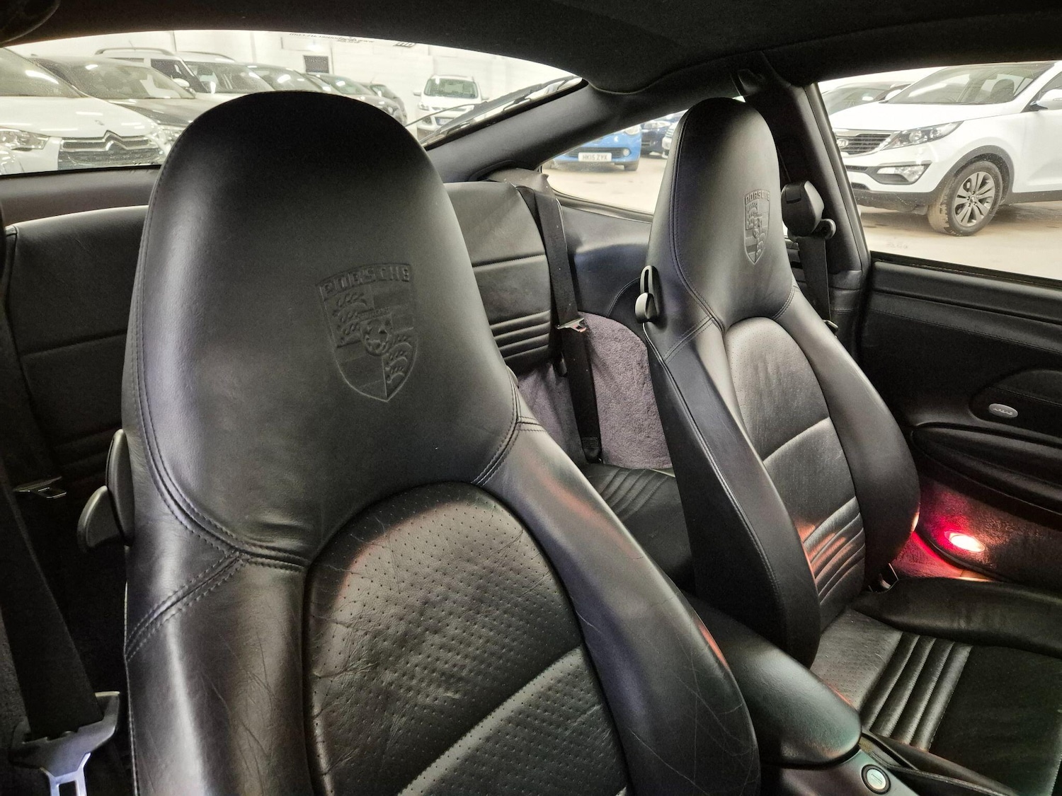 Used Porsche 911 for sale - 77704899: Photo 10