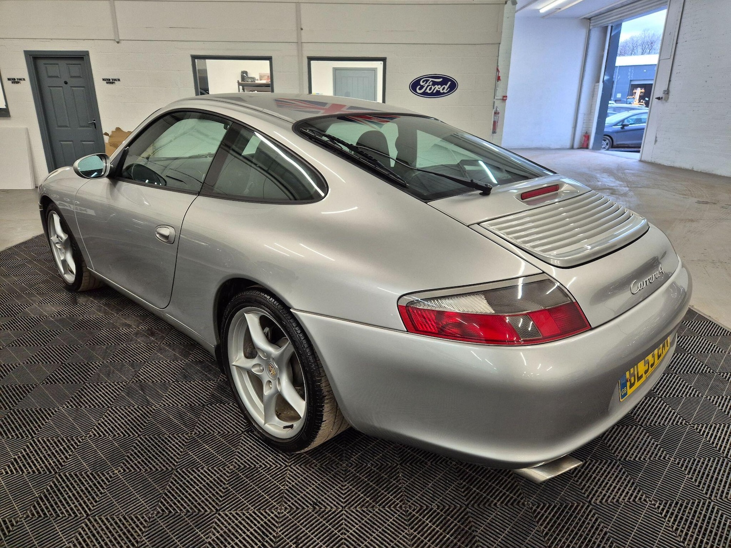 Used Porsche 911 for sale - 77704899: Photo 4