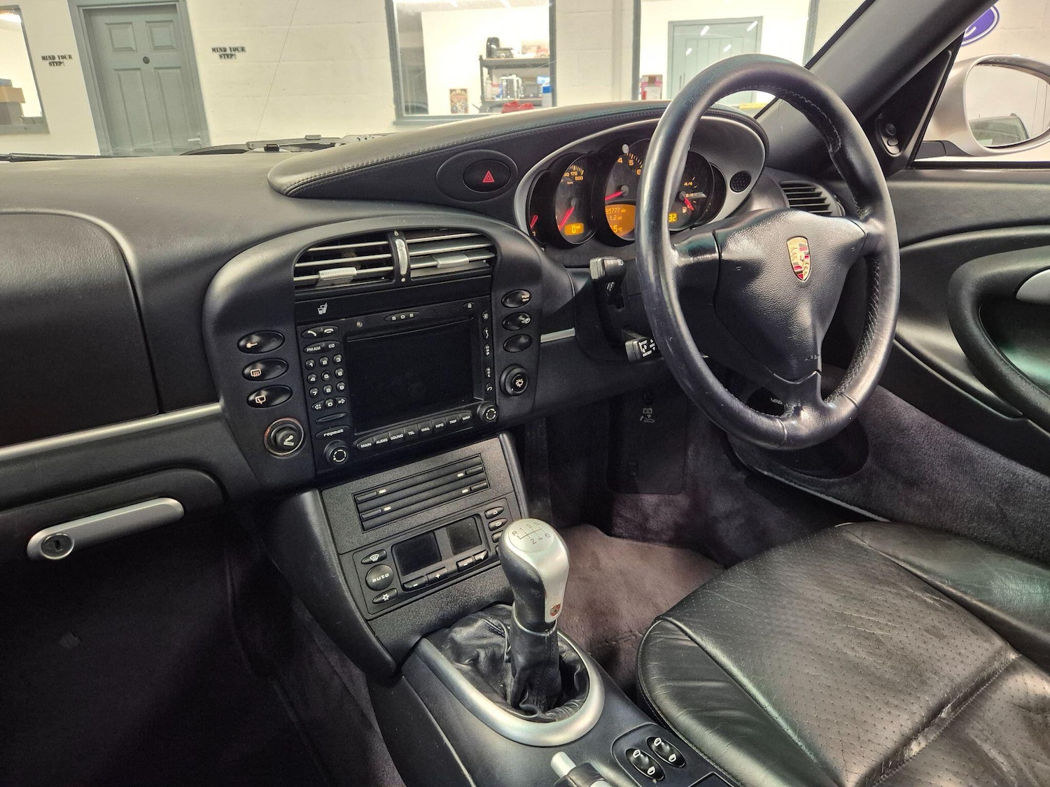 Used Porsche 911 for sale - 77704899: Photo 8