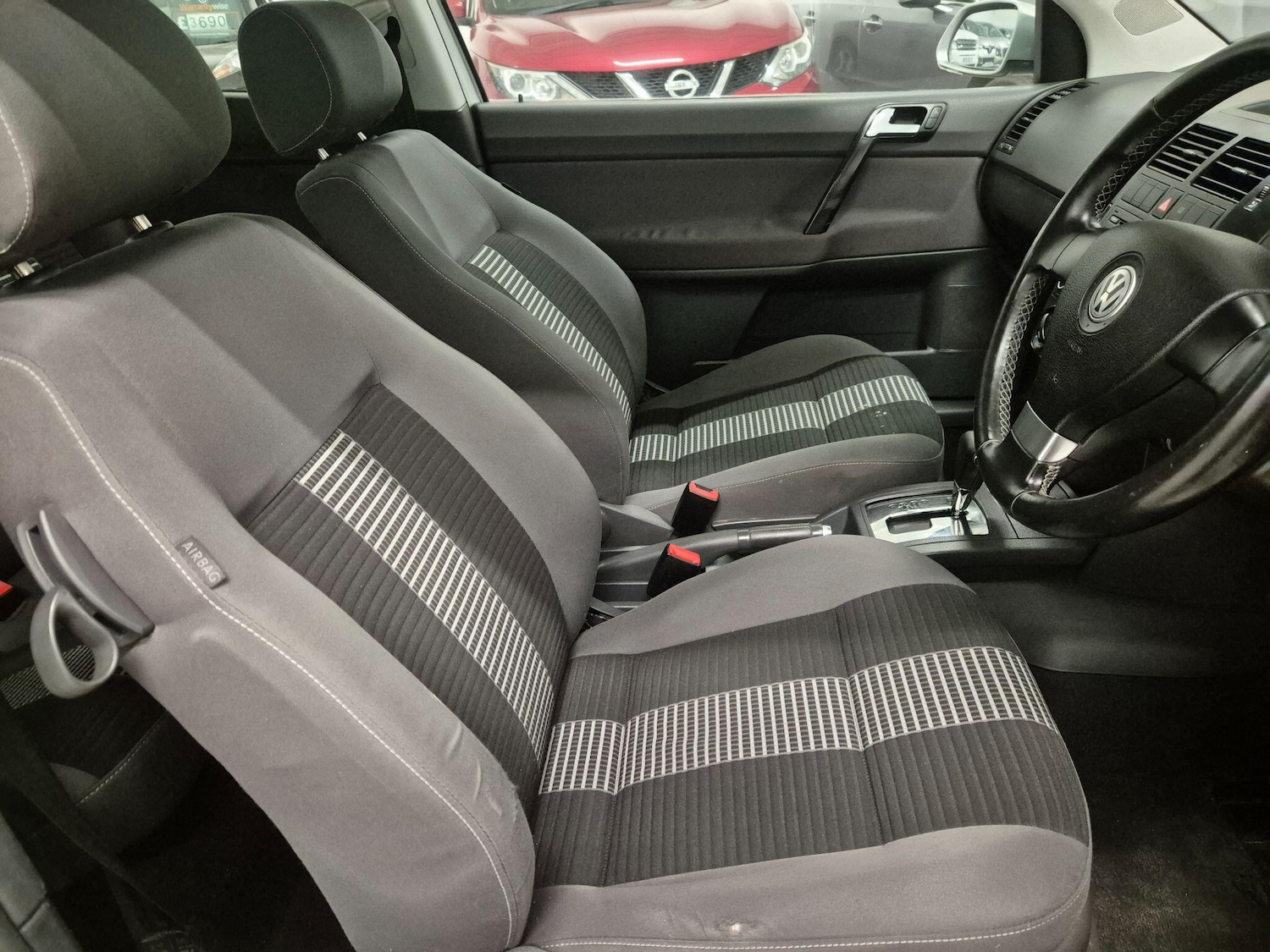 Used Volkswagen Polo 2008 for sale - 76485356: Photo 15