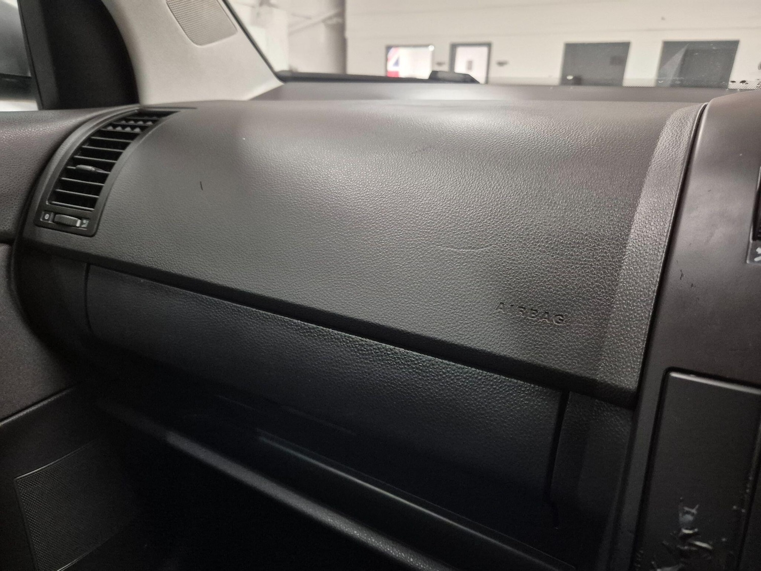 Used Volkswagen Polo 2008 for sale - 76485356: Photo 51