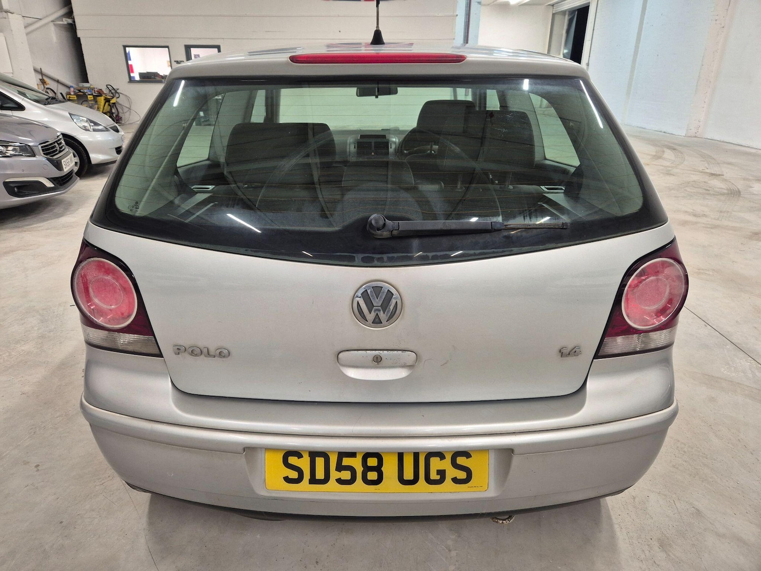 Used Volkswagen Polo 2008 for sale - 76485356: Photo 8