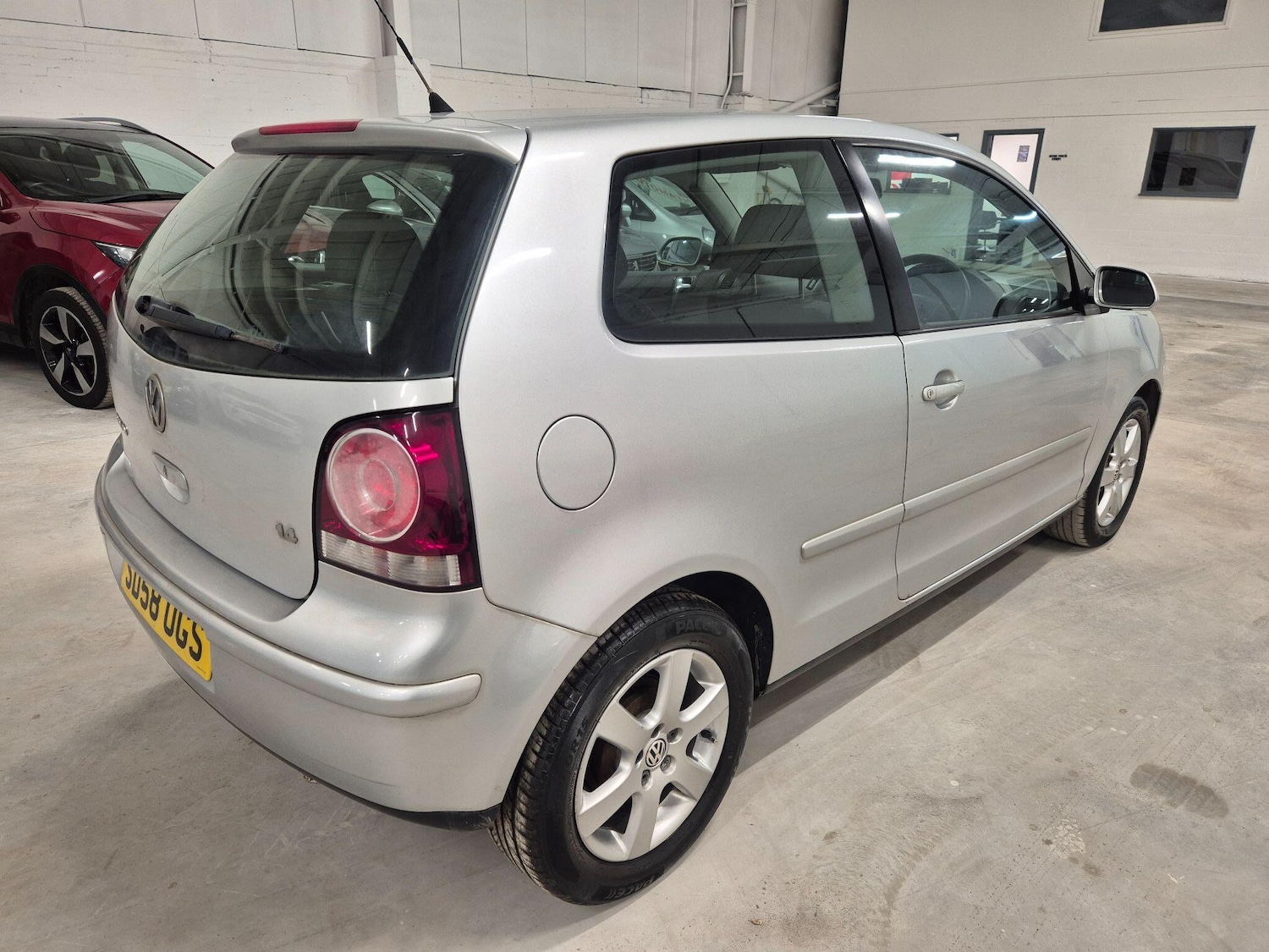 Used Volkswagen Polo 2008 for sale - 76485356: Photo 9