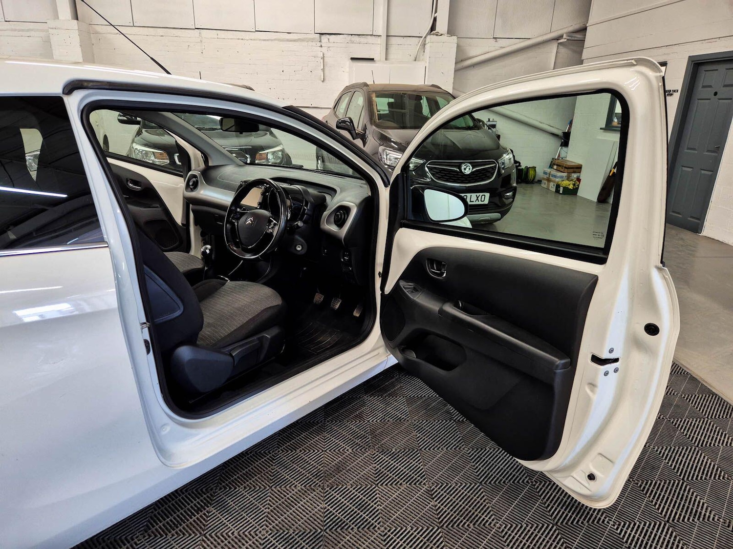 Used Citroen C1 2016 for sale - 78048012: Photo 32