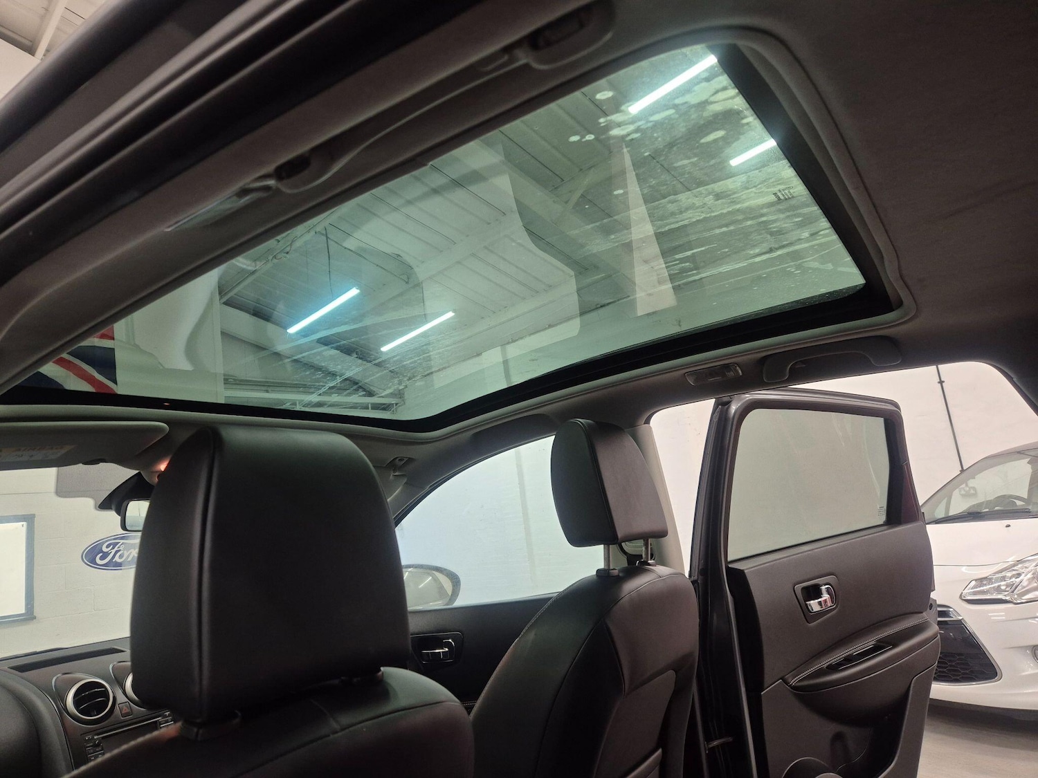 Used Nissan Qashqai 2013 for sale - 76887121: Photo 45