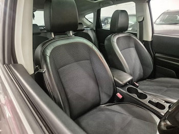 Used Nissan Qashqai 2013 for sale - 76887121: Photo