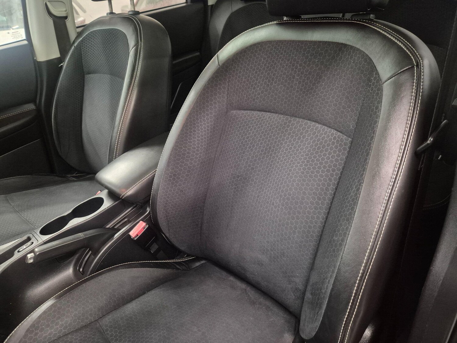 Used Nissan Qashqai 2013 for sale - 76887121: Photo 50