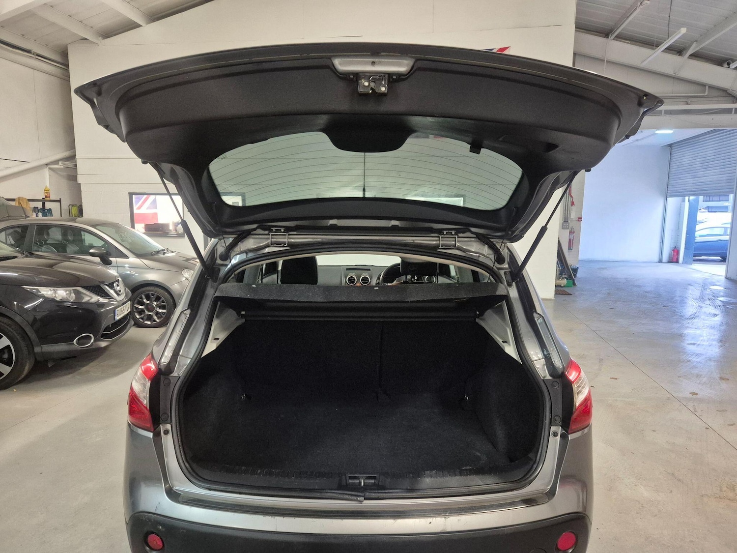 Used Nissan Qashqai 2013 for sale - 76887121: Photo 73