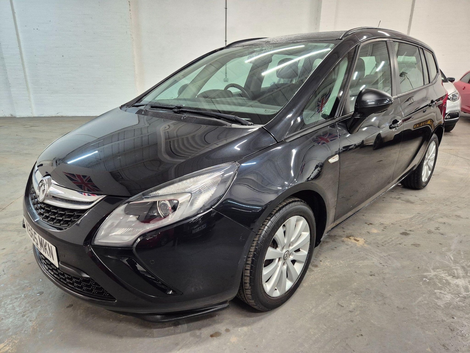 Used Vauxhall Zafira 2016 for sale - 77216242: Photo 3