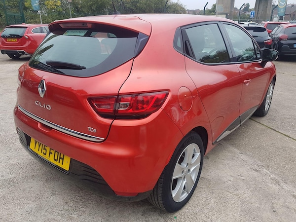 Used Renault Clio 2015 for sale - 76283823: Photo 10