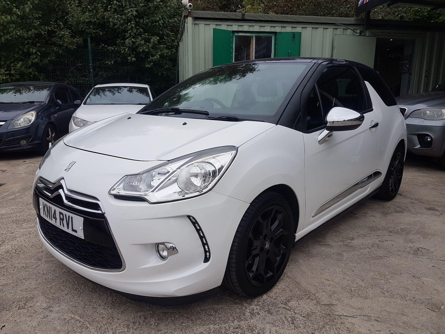 Used Citroen DS3 2014 for sale - 76314814: Photo 5