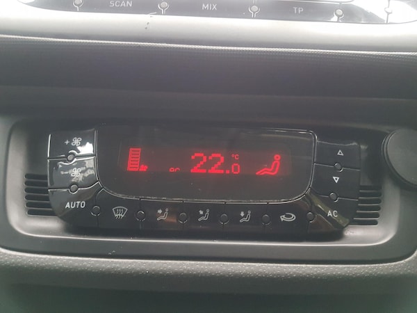 Used SEAT Ibiza 2011 for sale - 76200632: Photo 22