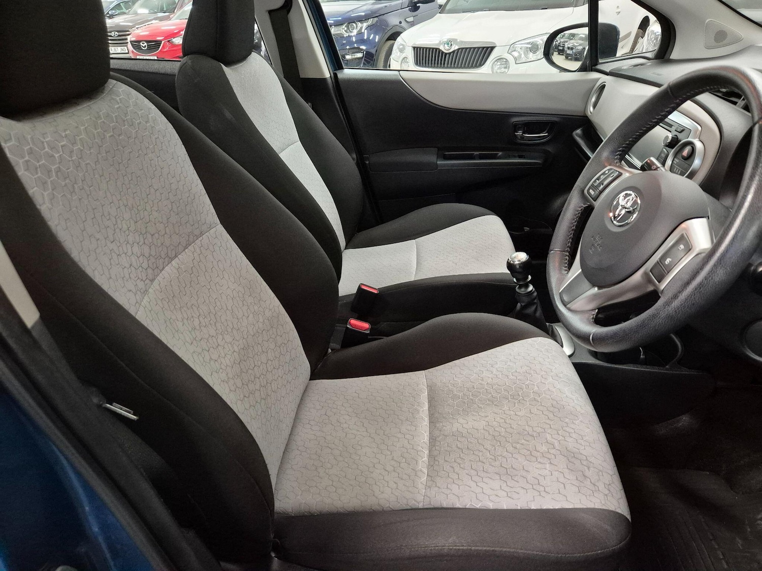 Used Toyota Yaris 2013 for sale - 78007185: Photo 15