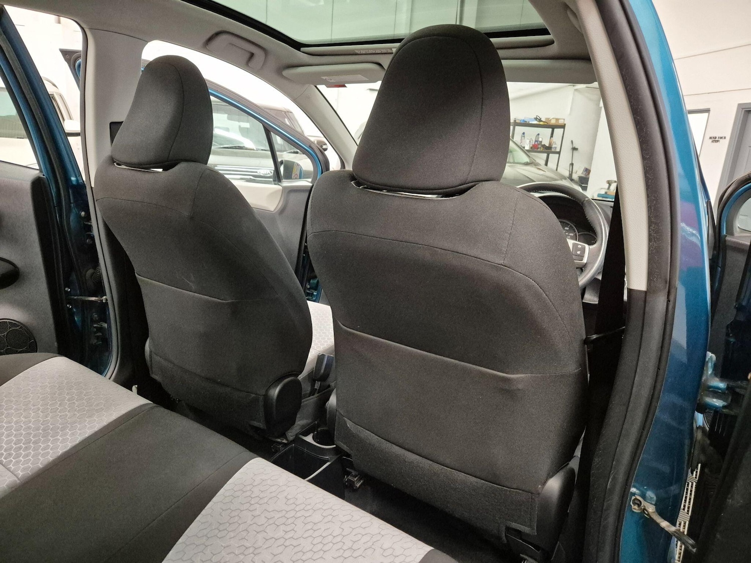 Used Toyota Yaris 2013 for sale - 78007185: Photo 19