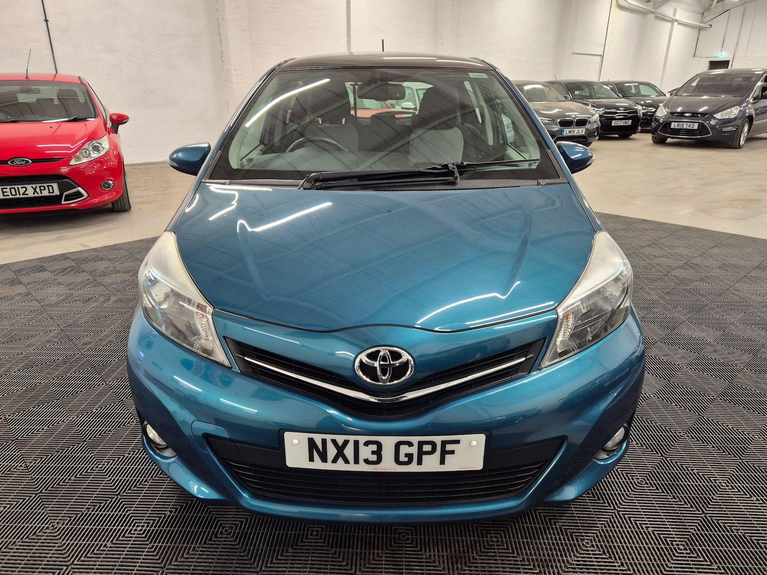 Used Toyota Yaris 2013 for sale - 78007185: Photo 2