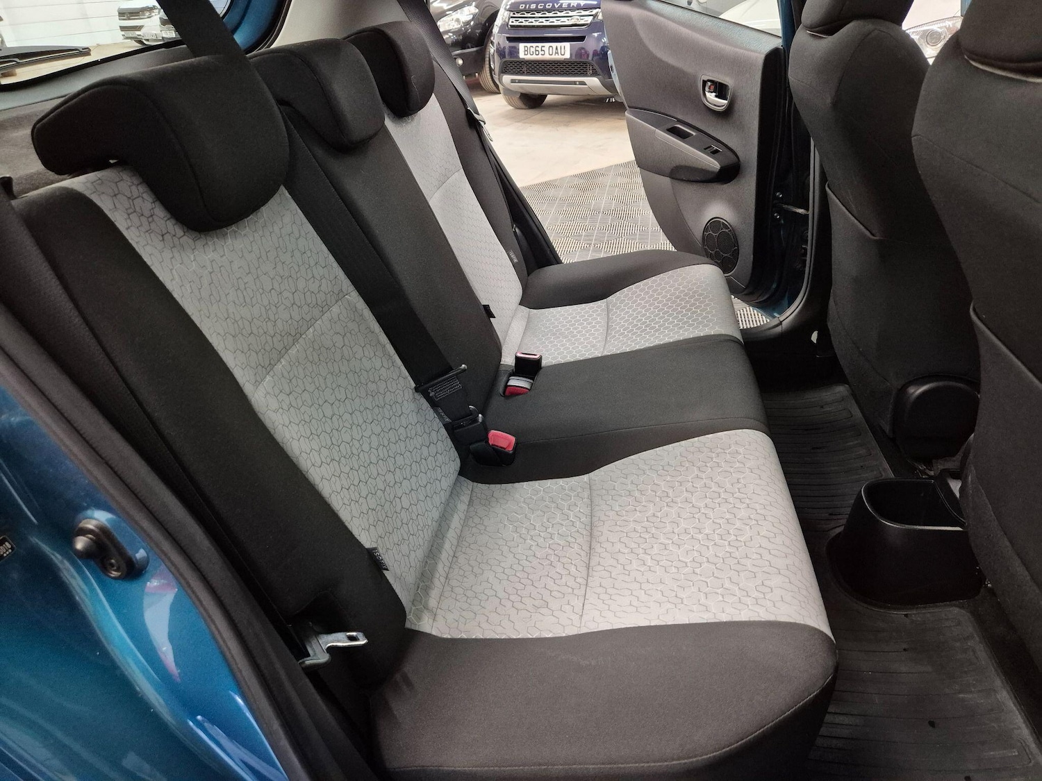 Used Toyota Yaris 2013 for sale - 78007185: Photo 20