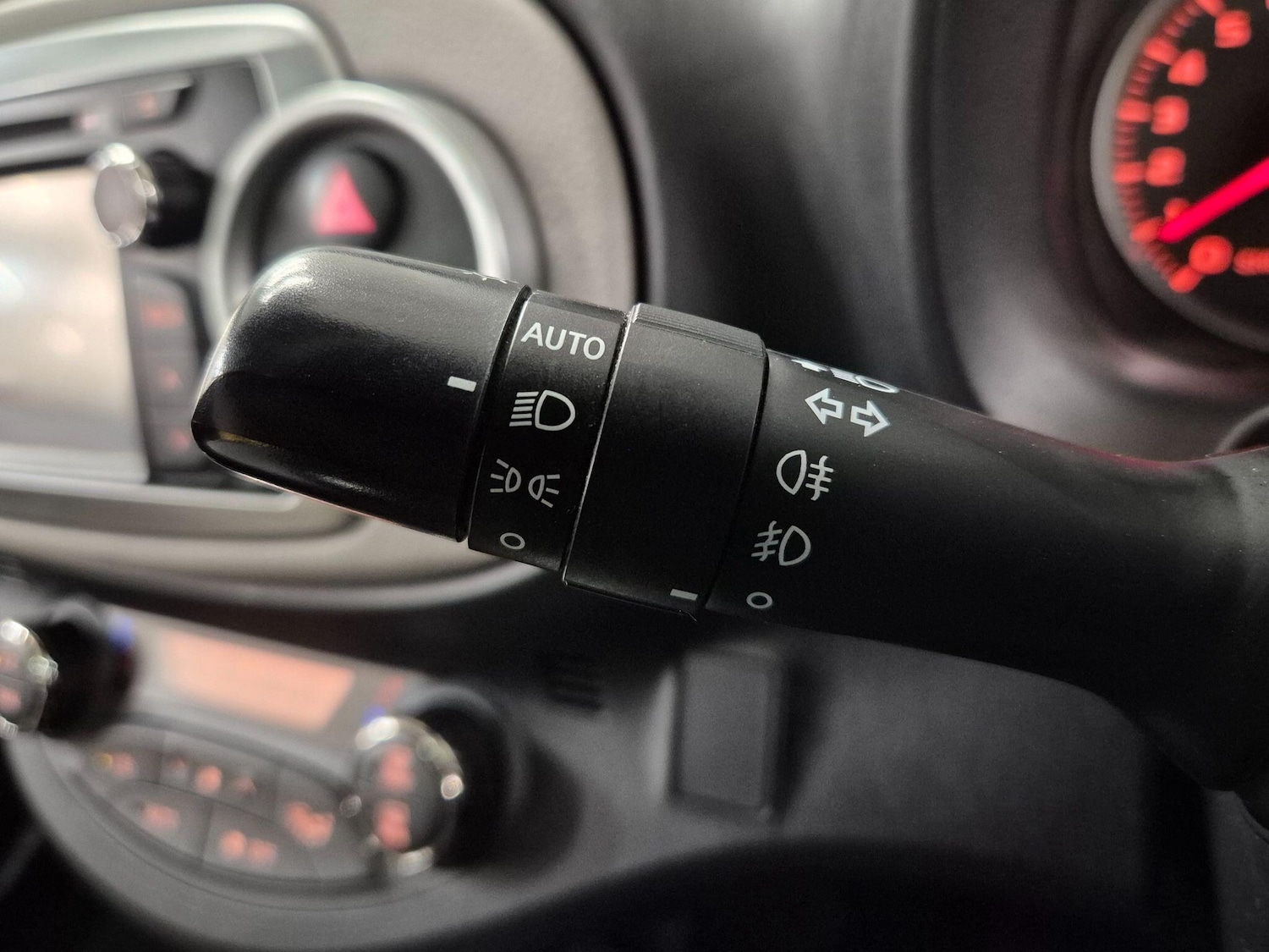 Used Toyota Yaris 2013 for sale - 78007185: Photo 33