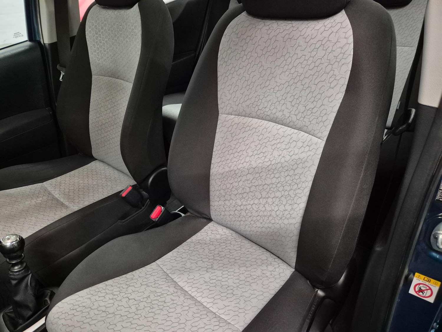 Used Toyota Yaris 2013 for sale - 78007185: Photo 64