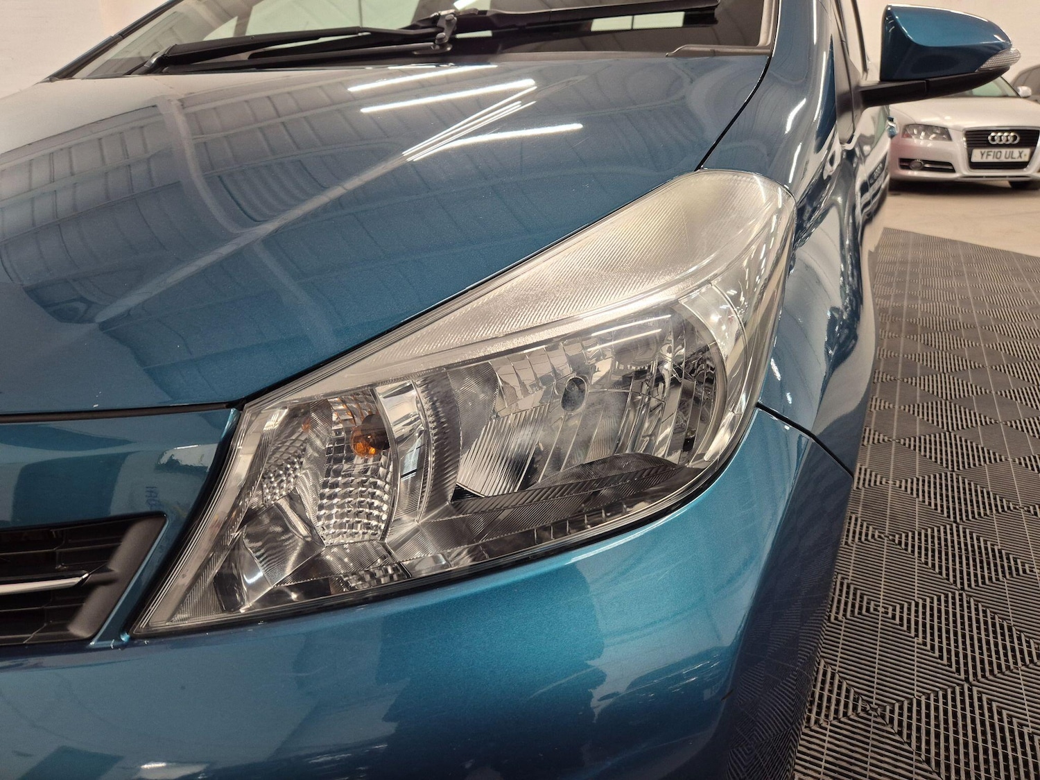 Used Toyota Yaris 2013 for sale - 78007185: Photo 67