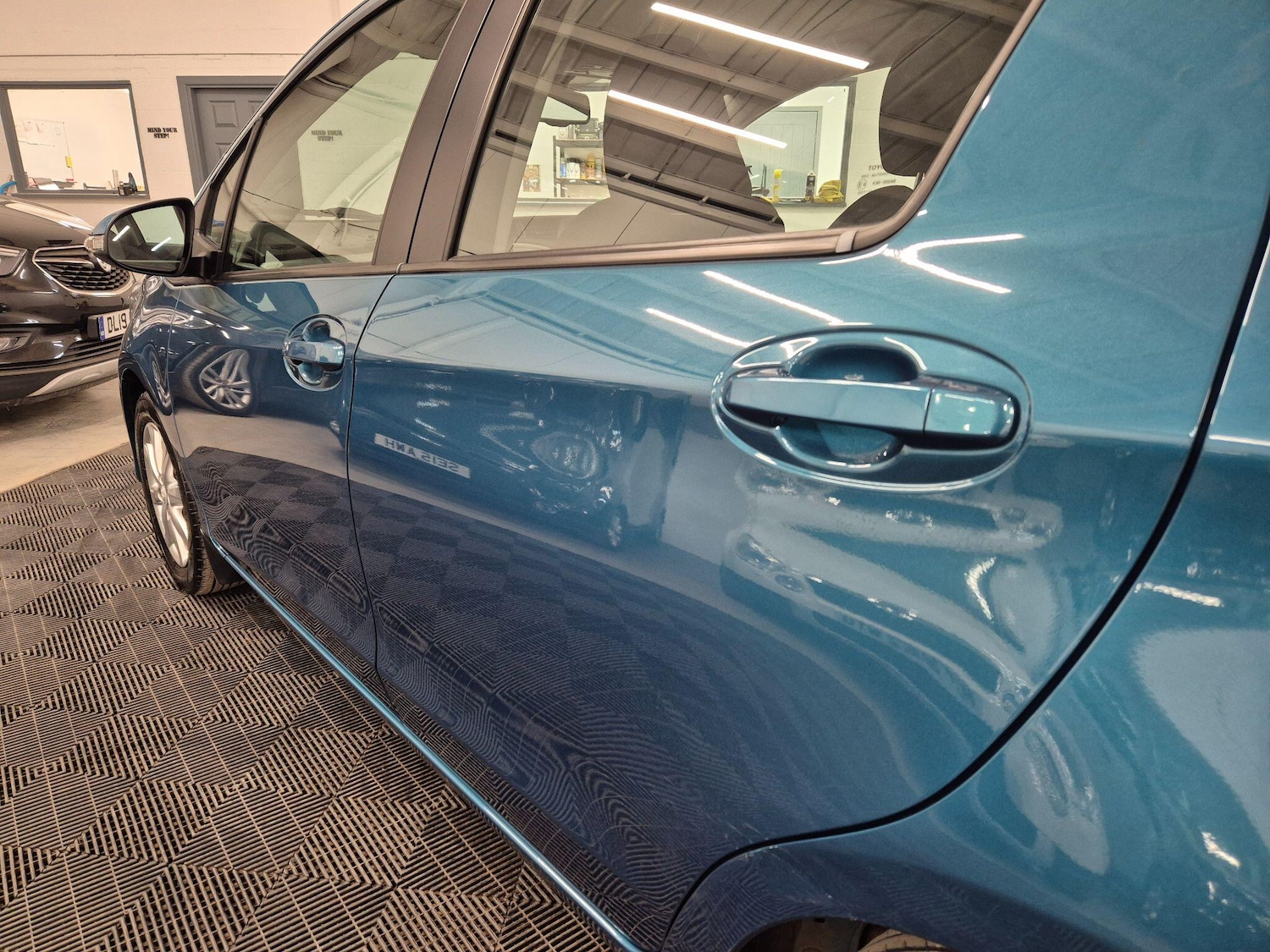 Used Toyota Yaris 2013 for sale - 78007185: Photo 77